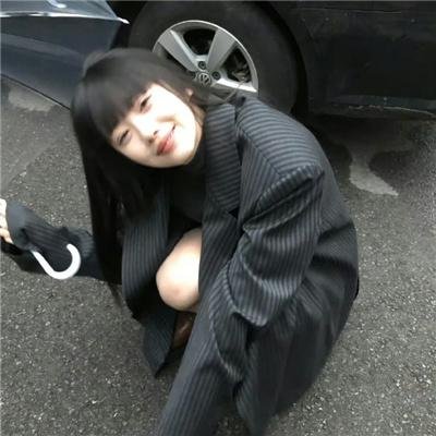 我和他都是新郎。